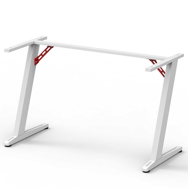 Customized Gaming Desk with Z Shaped Legs