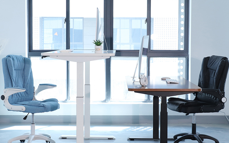 How To Perfect Office Furniture And Office Space?