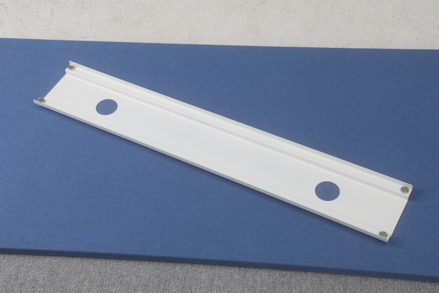 XC51 Cable Tray, Blue Base