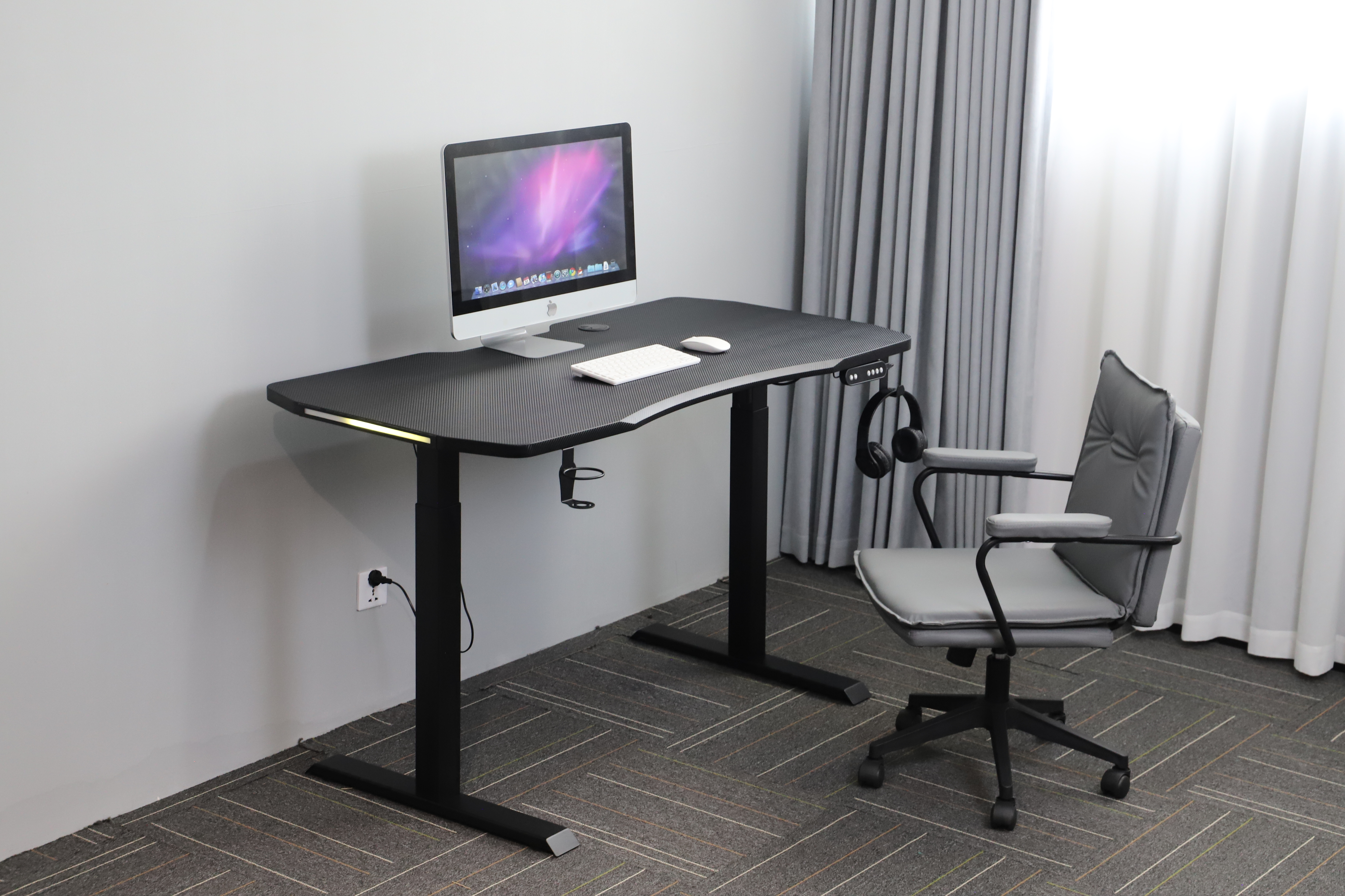 2SBAF2-GD: Premier Streaming/Gaming Desk. RGB, Hooks, Cable Mgmt. Stitched Legs for Longevity/Smoothness.