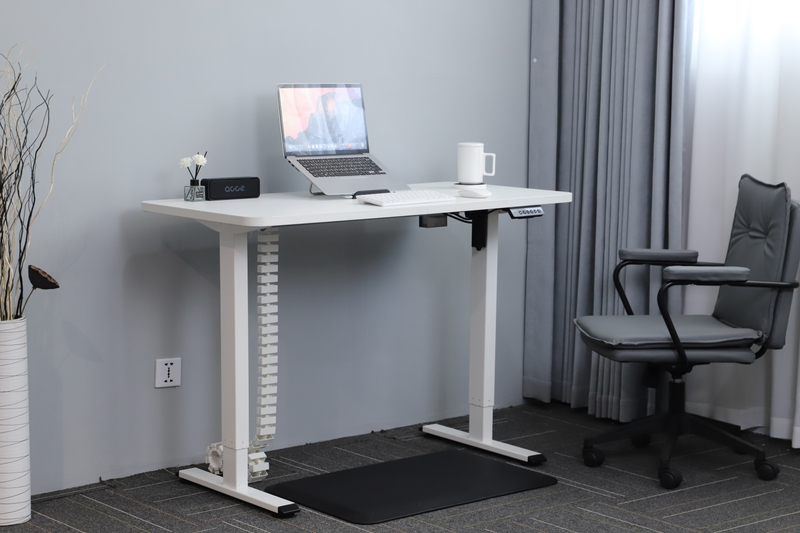 Computer desk with a white frame and a desktop